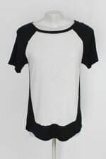 Blusa hering feminina branca e preta