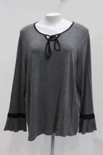 Blusa feminina cinza