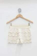 Shorts Saia feminino nude