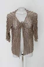 Cardigan feminino bege com Corte à laser