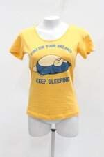 Baby Look chico rei feminina estampada amarela