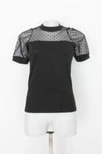Blusa feminina preta com Renda