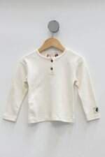 Camiseta Infantil chilique da mamãe off-white