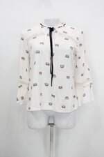 Blusa feminina branca estampada