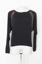 Blusa feminina preta com Recortes e Silk