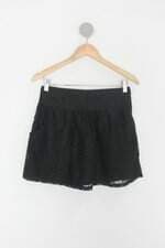 Saia feminina preta com Renda