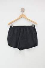 Shorts feminino preto