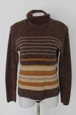 Blusa listrada feminina marrom