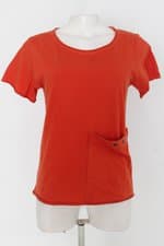 Blusa feminina laranja com Ilhós