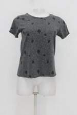 Blusa básica feminina cinza estampada com Fenda