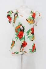 Blusa feminina branca estampada