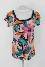Blusa feminina estampada com Bordado