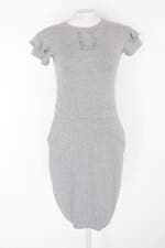 Vestido feminino cinza