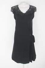 Vestido feminino preto com Bordado