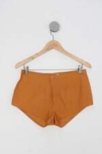 Shorts feminino marrom