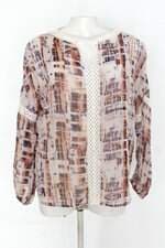 Blusa feminina estampada com Renda e Transparência