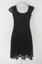 Vestido feminino preto com Renda e Forro