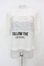 Blusa linda de morrer feminina off-white com Recortes e Silk