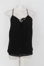 Regata doce flor feminina preta com Meio forro