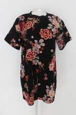 Vestido c&a feminino preto floral