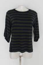 Blusa lucidez feminina listrada