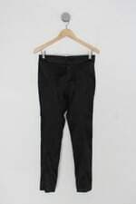 Calça de tecido feminina preta com Recortes