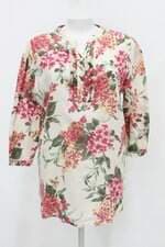 Blusa feminina bege estampada