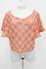 Blusa feminina vermelha estampada com Transparência