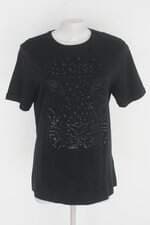 T-shirt renner feminina preta com Aplique
