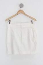 Saia miss b. feminina off-white com Pregas