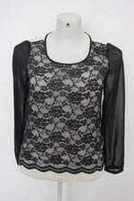 Blusa feminina off-white com Renda