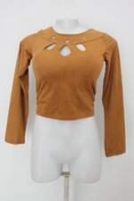 Blusa feminina amarela com Bojo e Ilhós