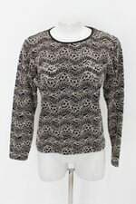 Blusa feminina bicolor com Bordado