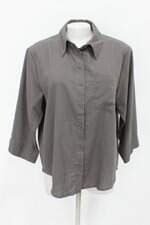 Camisa feminina cinza com Barra Mullet