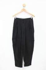 Calça de tecido feminina preta com Pregas