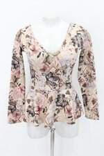 Blusa feminina estampada com Bojo e Babado