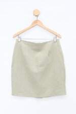 Saia feminina verde com Fenda