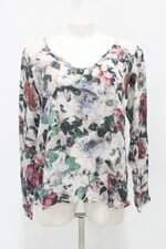 Blusa feminina estampada com Renda