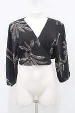 Cropped lez a lez feminino estampado com Franzido