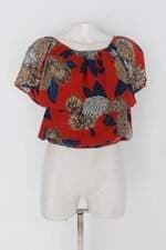 Blusa feminina estampada com Sobreposição