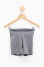 Shorts feminino cinza