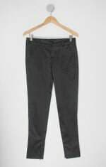 Calça Slim feminina preta
