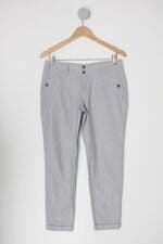 Calça Slim feminina listrada