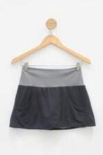 Shorts Saia Esportivo feminino cinza com Recortes
