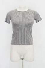 Blusa feminina cinza