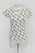Blusa feminina off white estampada com Recortes