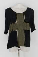 Blusa club soda feminina preta com Aplique