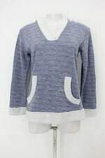 Blusa feminina azul com capuz 