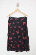 Saia C&A feminina preta floral 