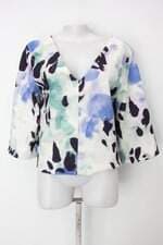 Blusa sacada feminina estampada